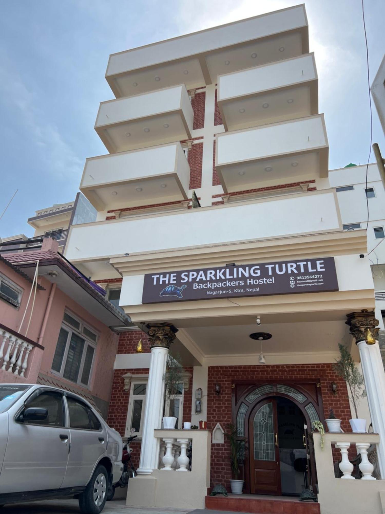 The Sparkling Turtle Backpackers Hostel Kathmandu Luaran gambar