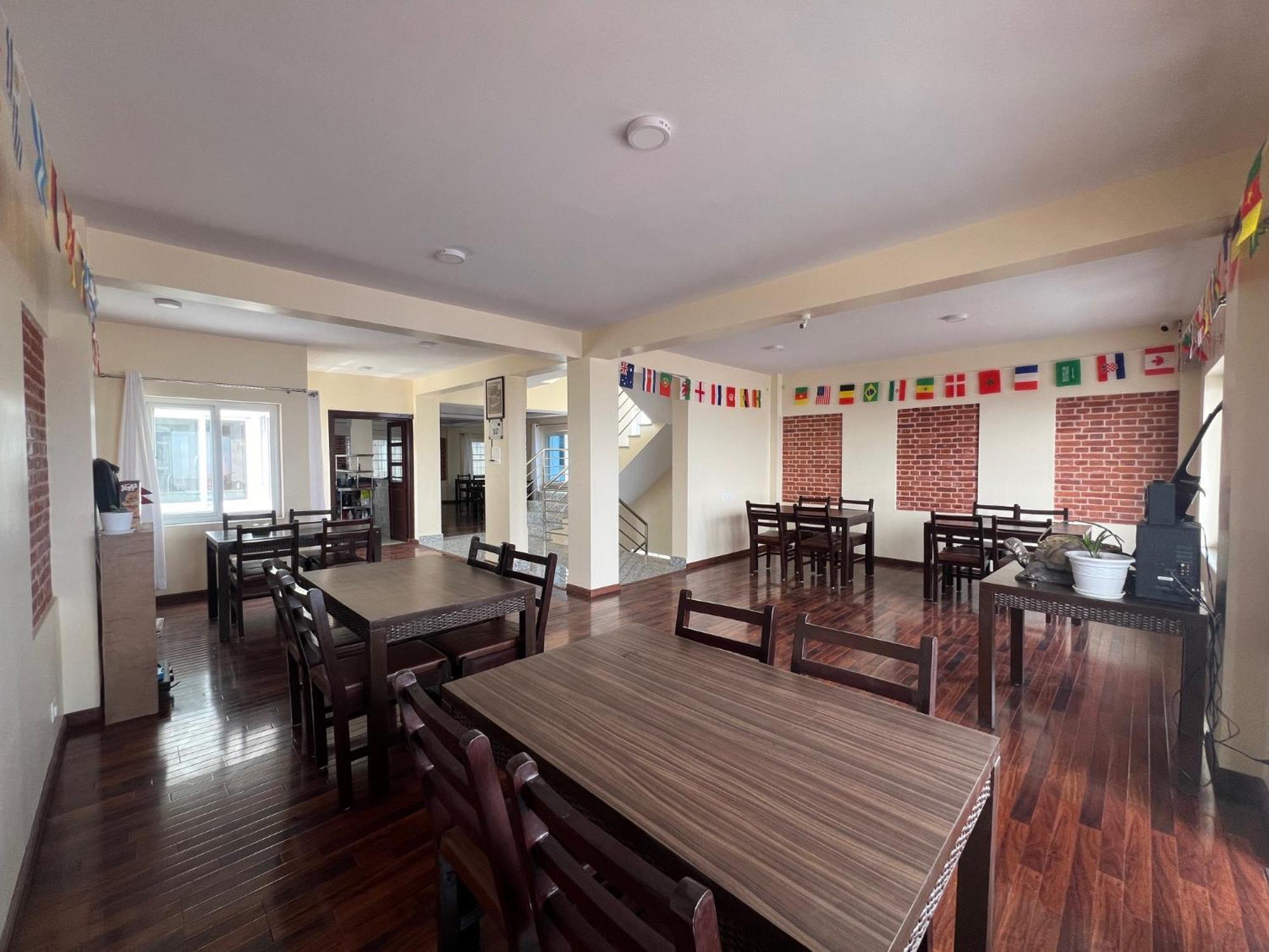The Sparkling Turtle Backpackers Hostel Kathmandu Luaran gambar