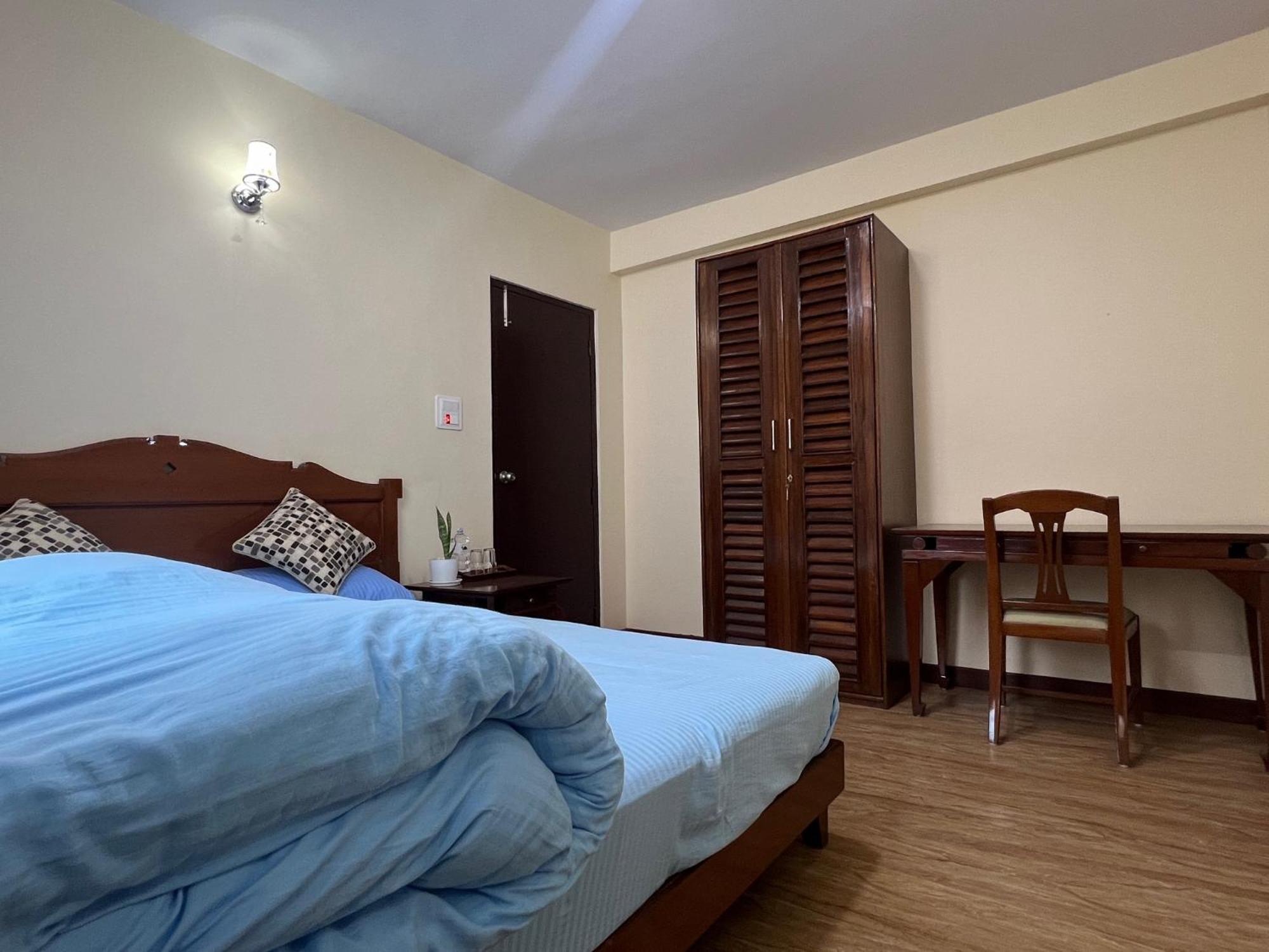 The Sparkling Turtle Backpackers Hostel Kathmandu Luaran gambar