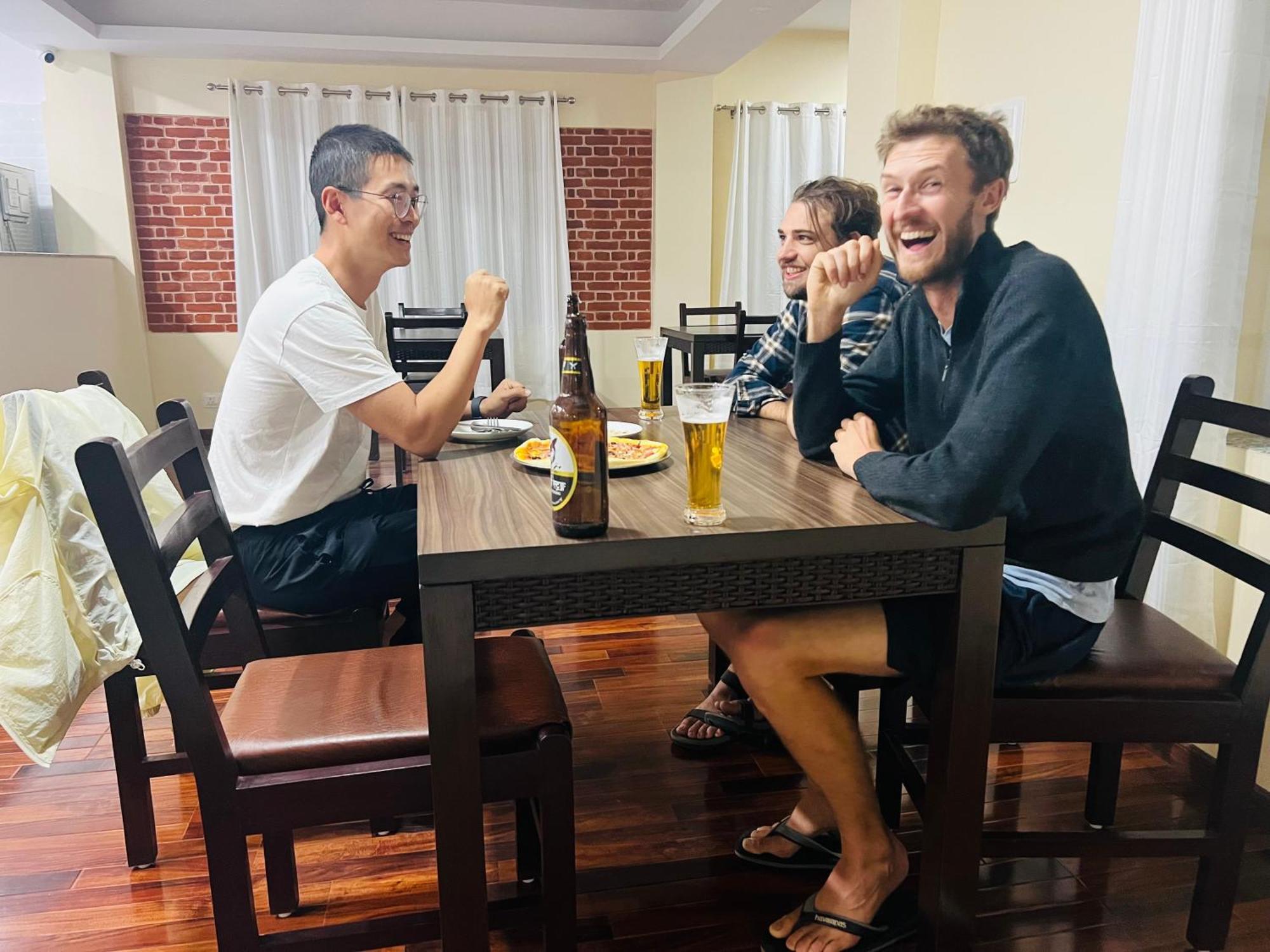 The Sparkling Turtle Backpackers Hostel Kathmandu Luaran gambar